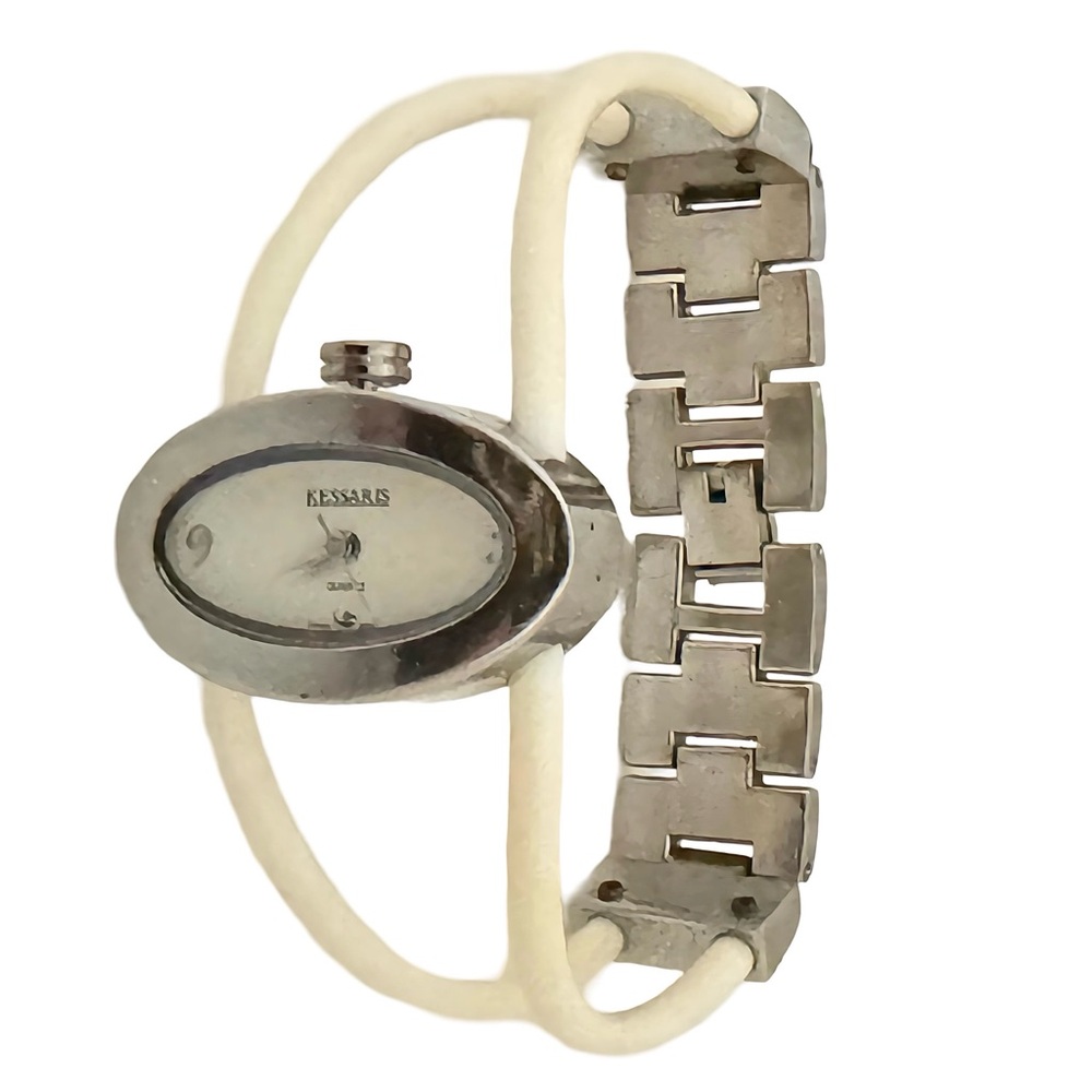KESSARIS • Vintage Leather Watch New Battery Ready To Wear